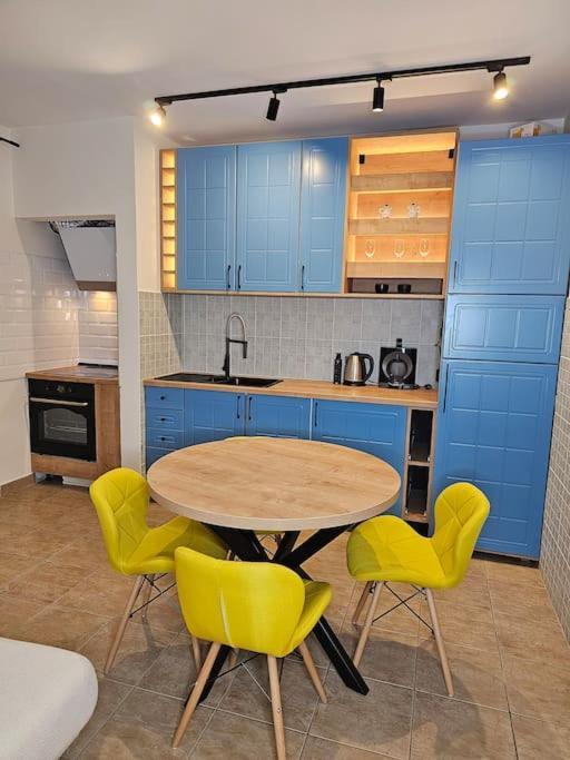 Grandpa Vojin'S Cozy Corner Apartment Subotica Exterior photo
